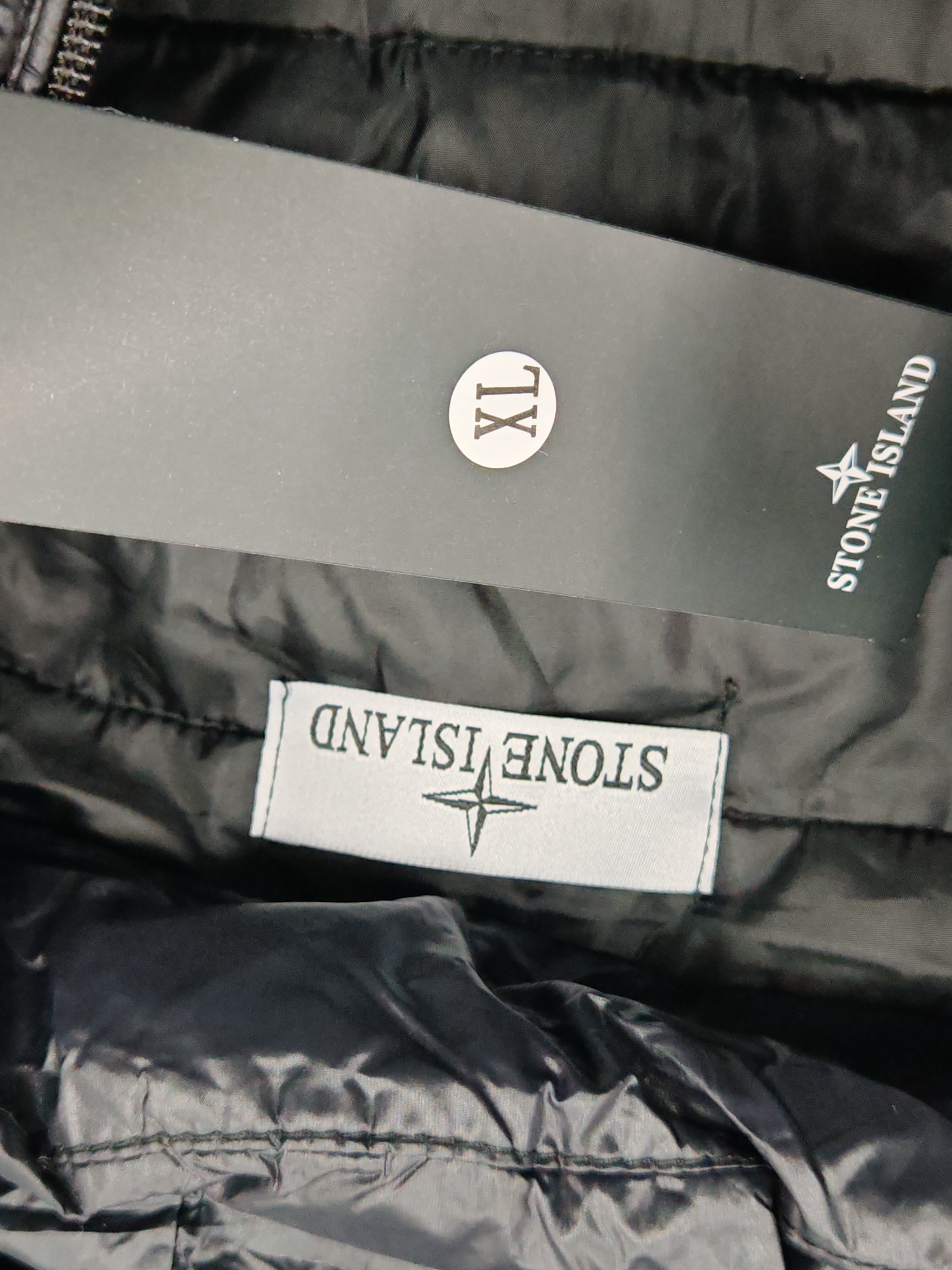 Stone island (XL)